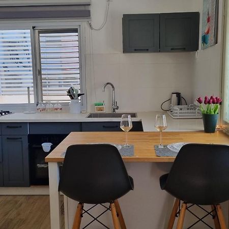 Stylish Quiet And Central Rechovot Extérieur photo